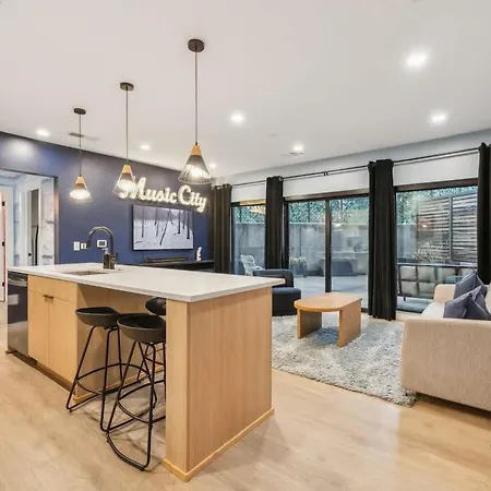 Welcome To The Skyline Condo